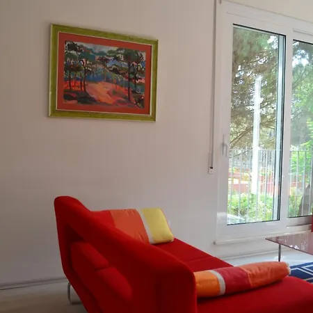 Prázdninový dům Wonderful House For Rent In Qerret 061 Golem (Tirana)